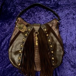 GUCCI Bauletta ( like new) handbag!!!!  This handbag is absolutely gorgeous!